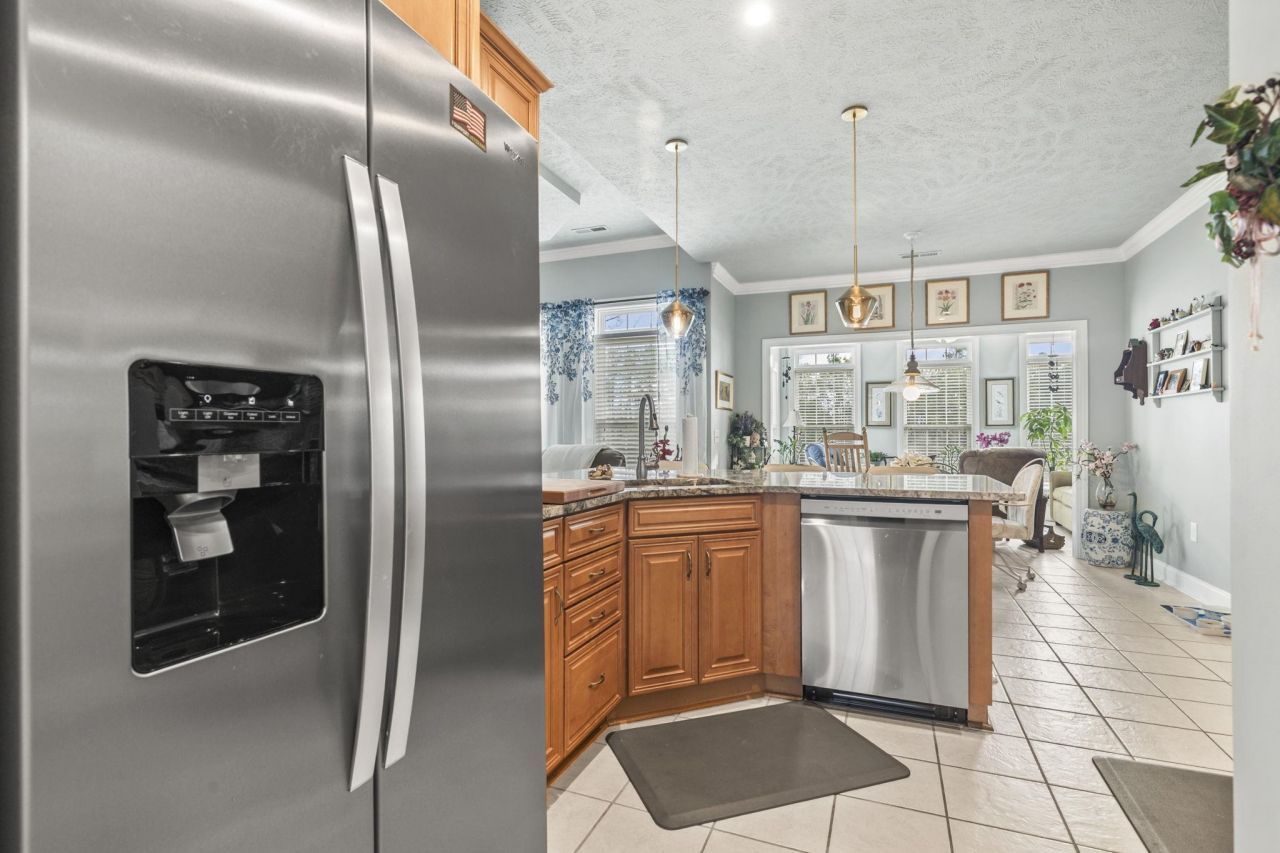 361 Green Creek Bay Circle Photo 11