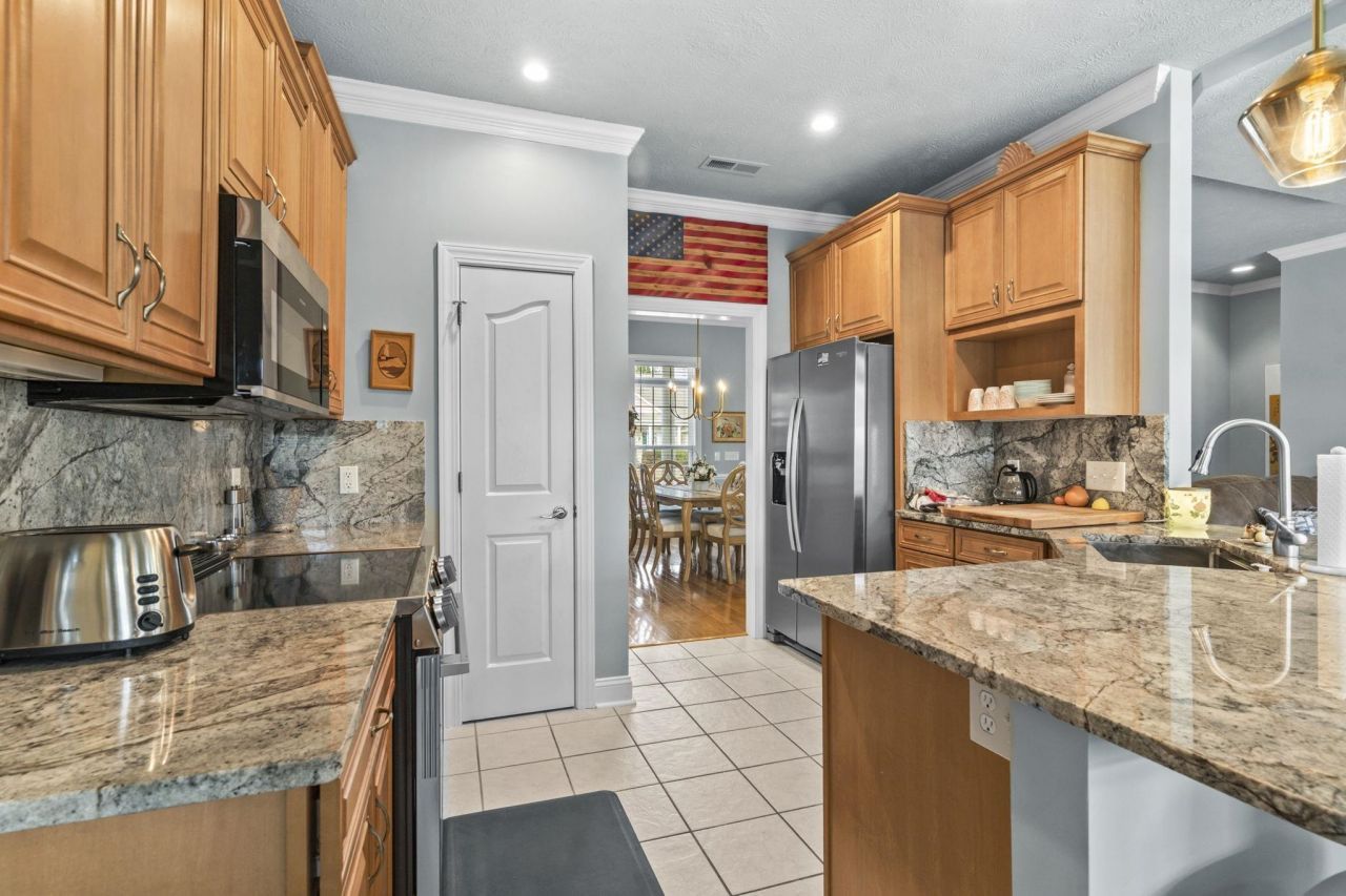 361 Green Creek Bay Circle Photo 13