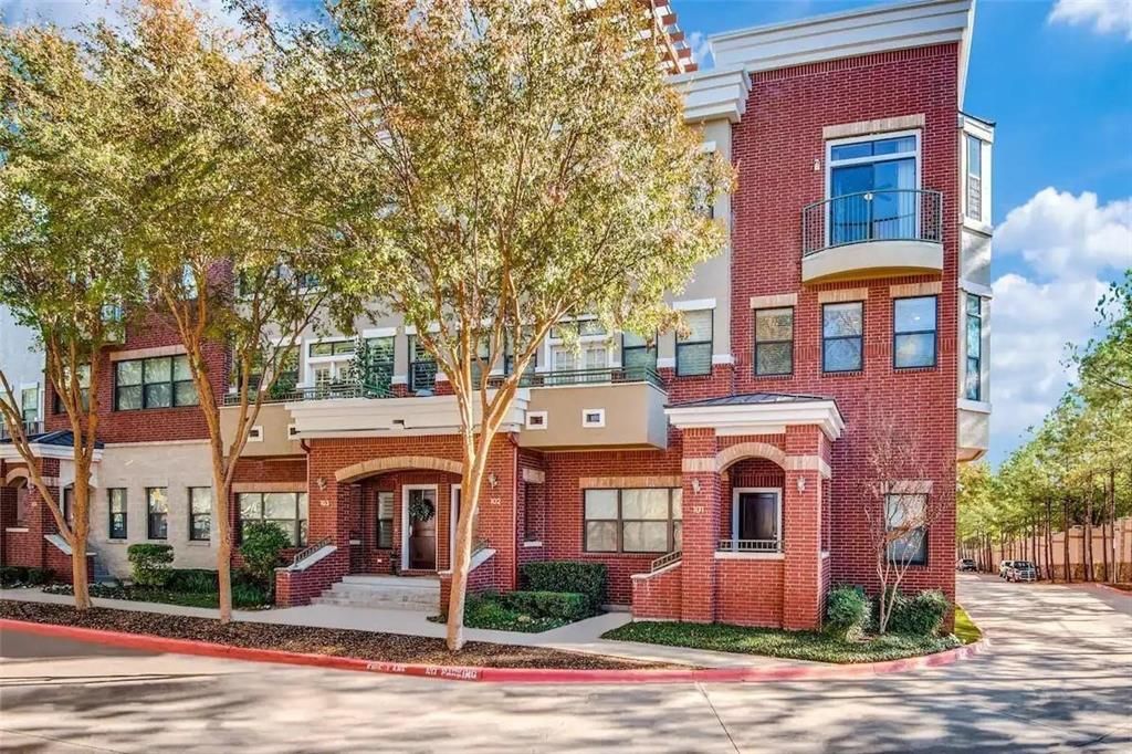 1201 Beaconsfield Lane, Unit 101, Arlington, TX 76011 Main Photo