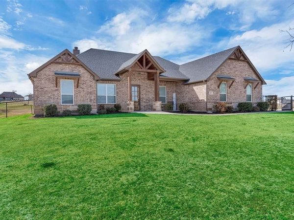 2037 Pinnell Prairie, Weatherford, TX 76088