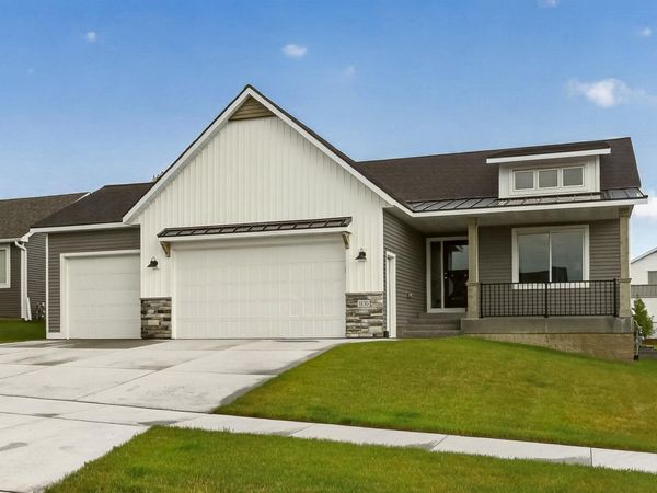1830 Brandt Drive NE, Byron, MN 55920