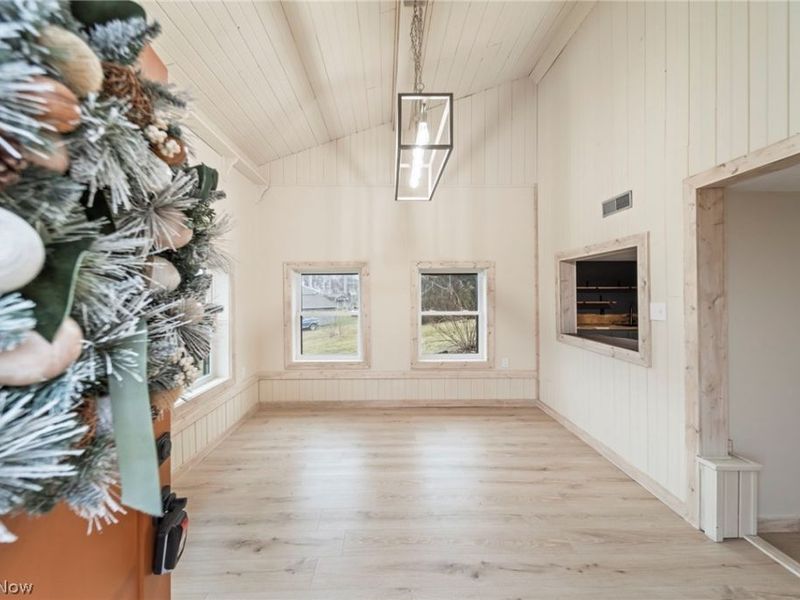 3805 Botson Lane, Cambridge, OH 43725 Photo 11