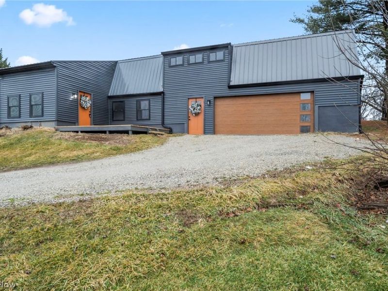 3805 Botson Lane, Cambridge, OH 43725 Photo 7