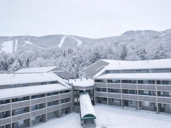 8 Fall Line Drive, Unit N211, Newry, ME 04261