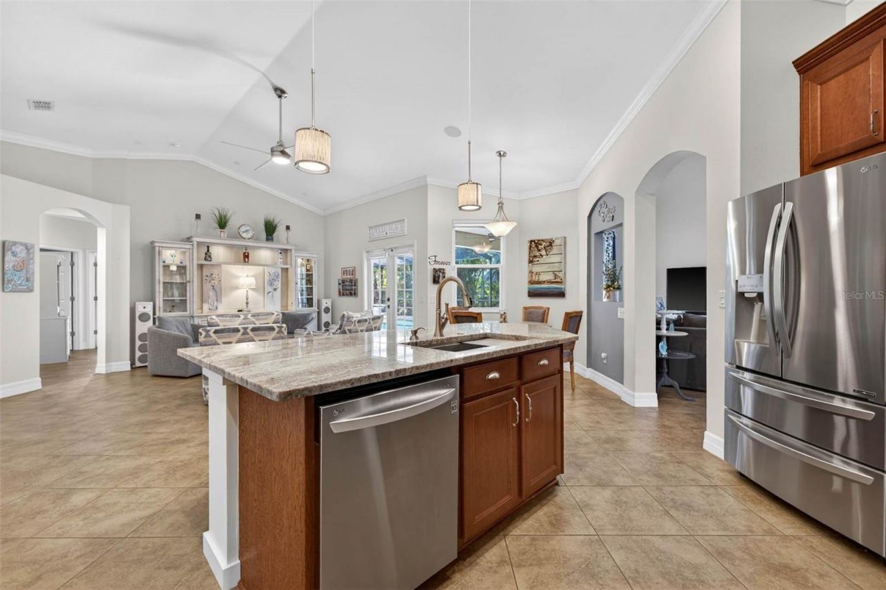 5405 Coral Shell Way, Apollo Beach, FL 33572 Photo