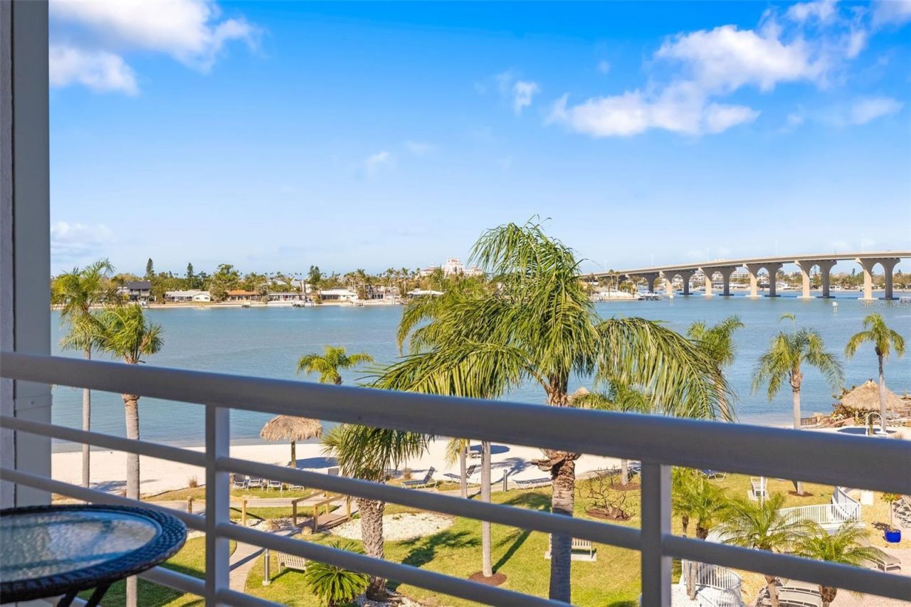 6061 Bahia Del Mar Circle, Unit 442, Saint Petersburg, FL 33715 Photo