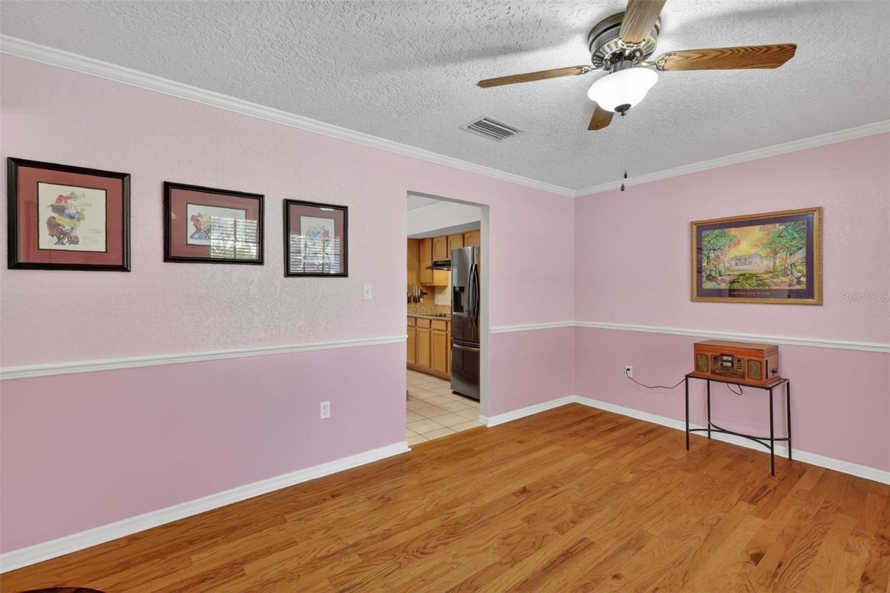 32239 Wolf Branch Lane, Sorrento, FL 32776 Photo