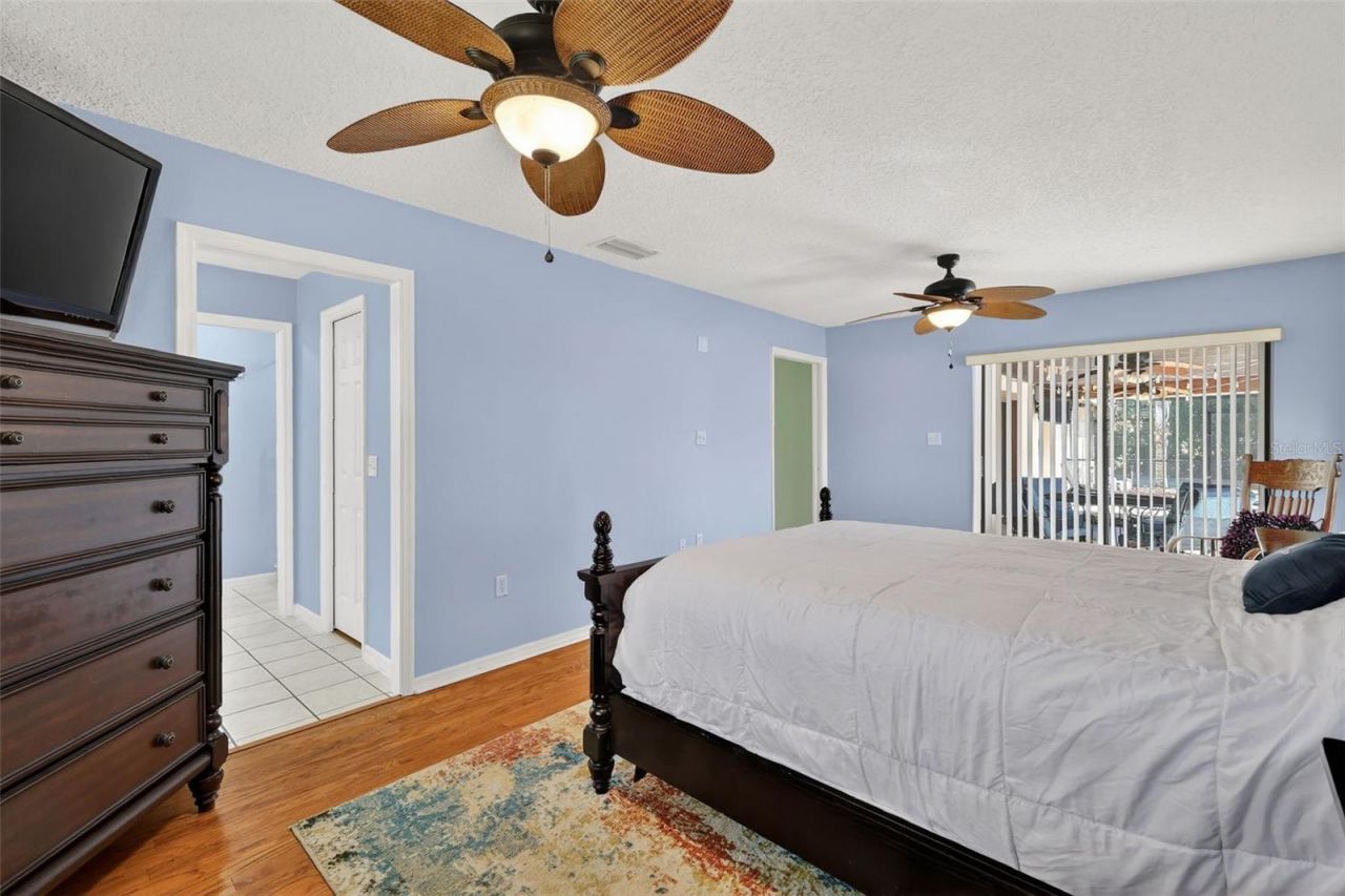 32239 Wolf Branch Lane, Sorrento, FL 32776 Photo