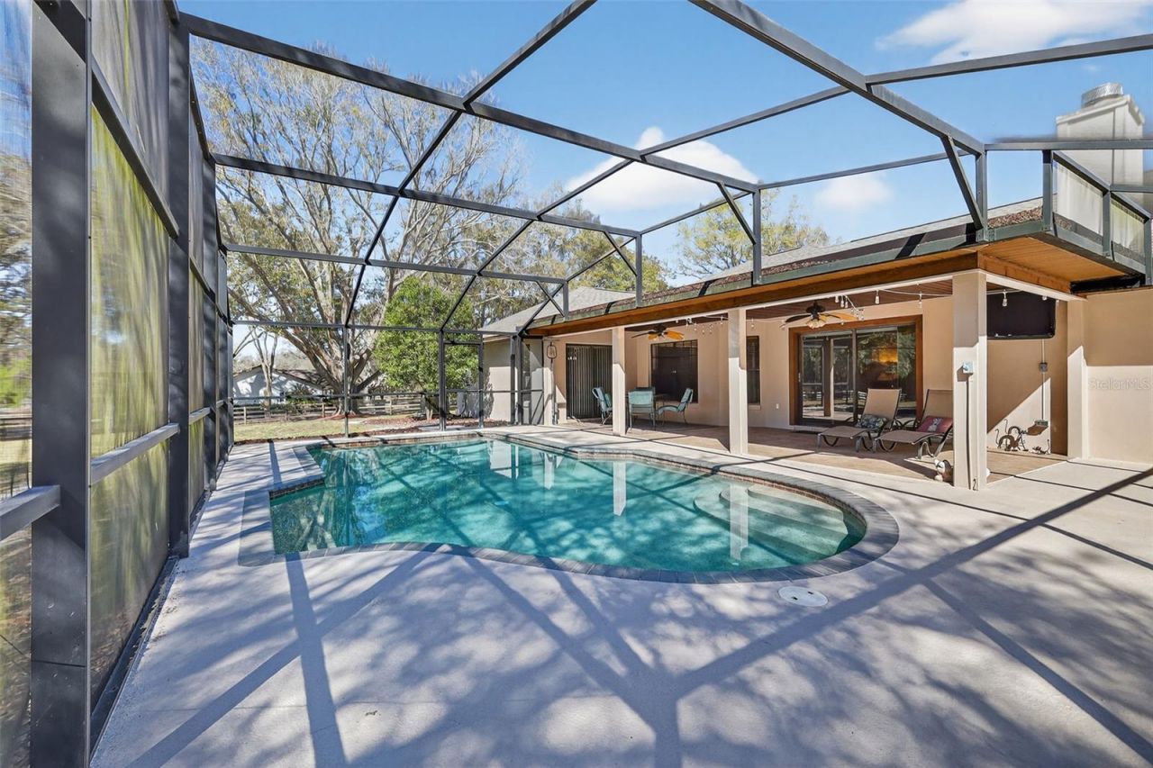 32239 Wolf Branch Lane, Sorrento, FL 32776 Photo