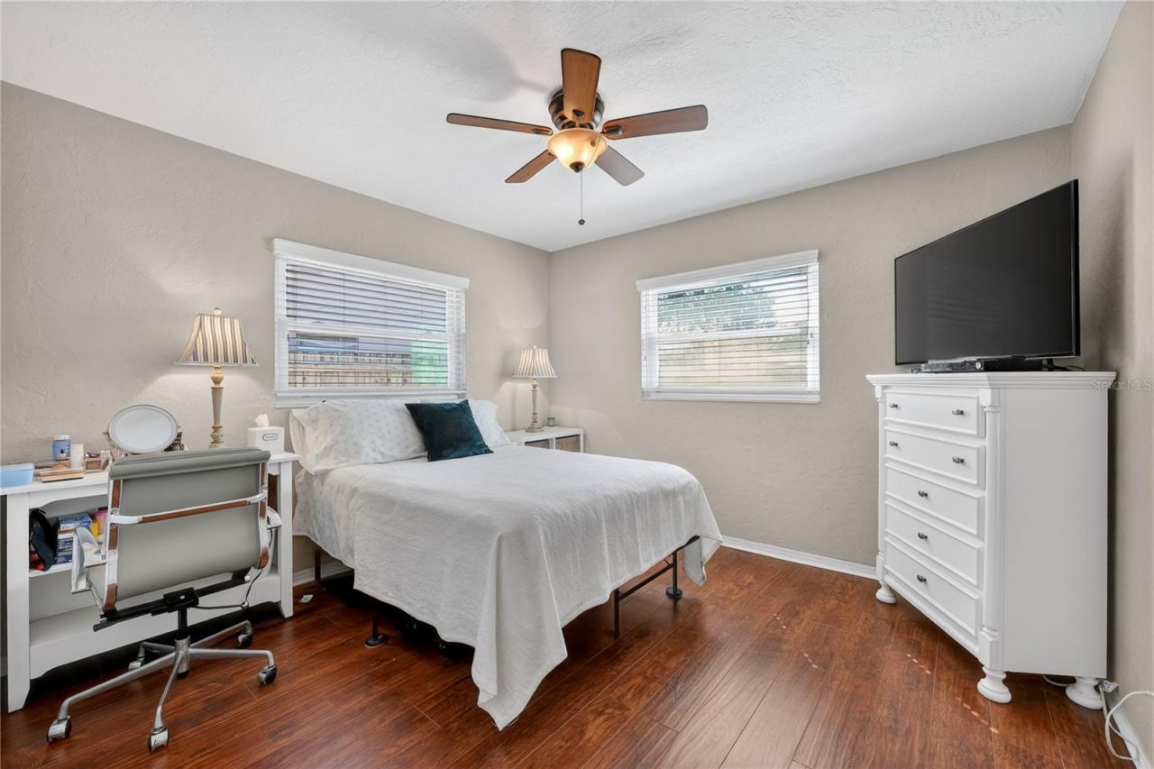 6194 28th Avenue N, Saint Petersburg, FL 33710 Photo