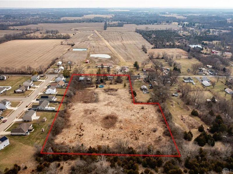 719 S Church Street, New Lebanon, OH 45345 Photo 2