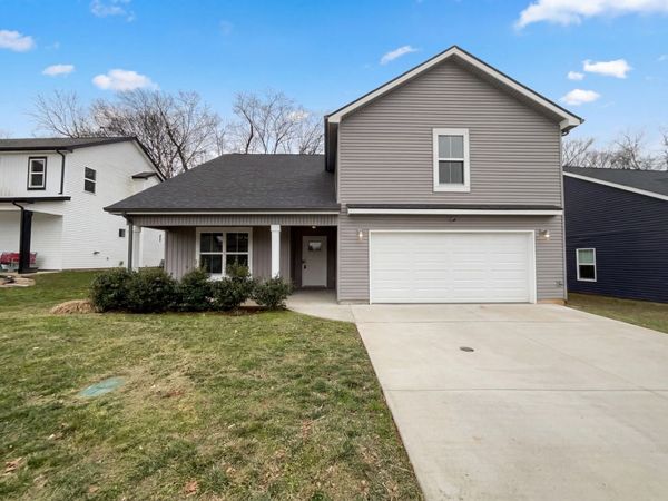 112 Lucerne Ln, Clarksville, TN 37040