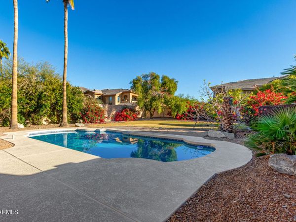15427 S 6TH Drive, Phoenix, AZ 85045