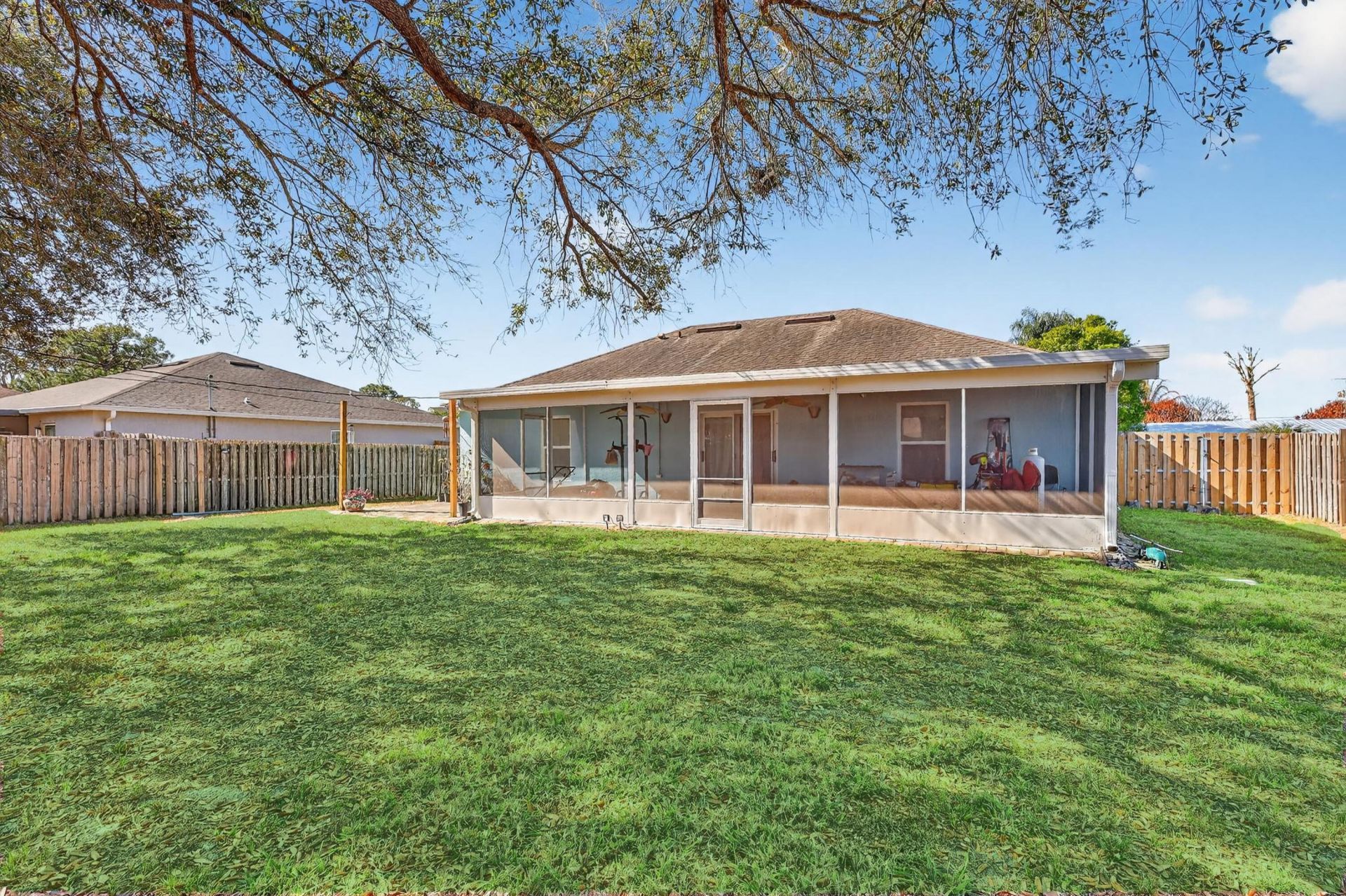 1011 SE Euclid Lane, Port Saint Lucie, FL 34983 Photo