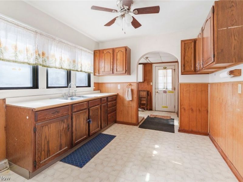 7705 Ravenna Avenue, Louisville, OH 44641 Photo 7