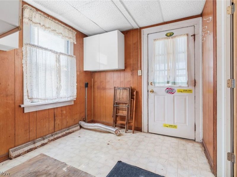 7705 Ravenna Avenue, Louisville, OH 44641 Photo 9