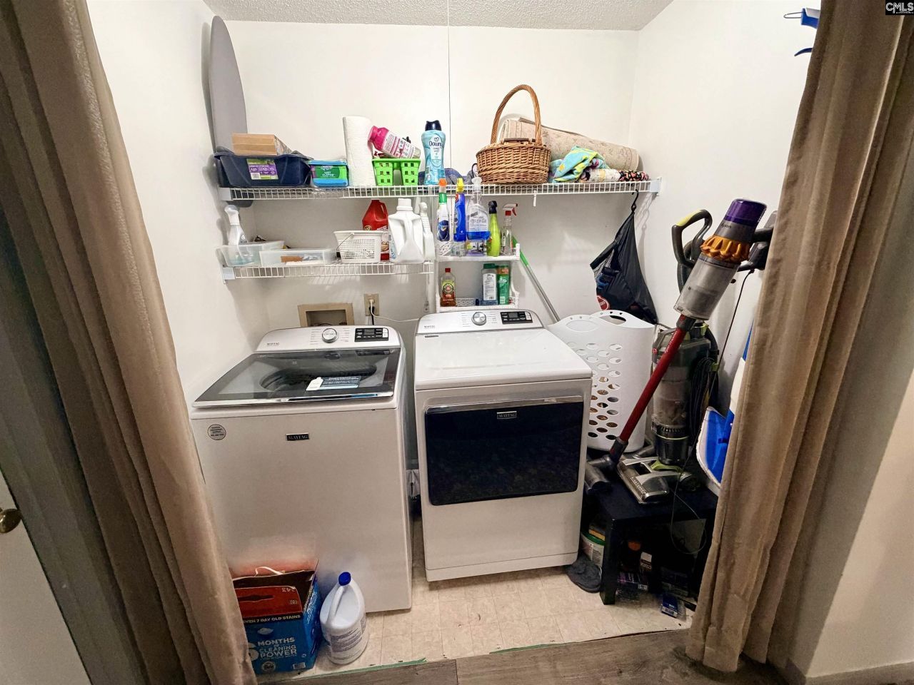 113 Chippenham Circle  Photo 15