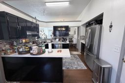 113 Chippenham Circle  photo 4