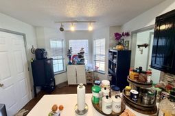 113 Chippenham Circle photo 4