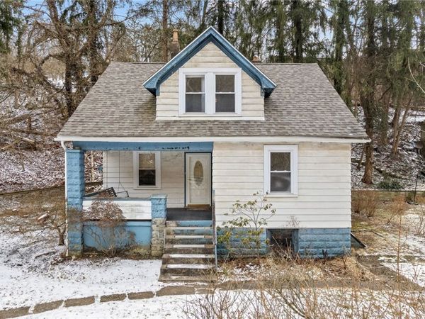 1341 Scrubgrass Rd, Carnegie, PA 15106