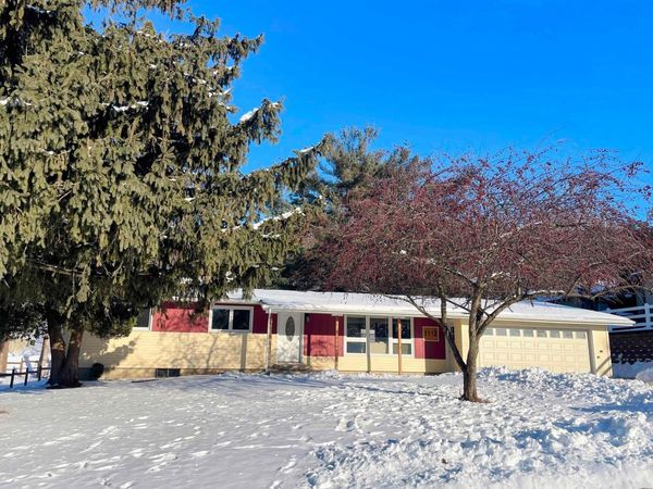 1112 S Mill St Street, Decorah, IA 52101