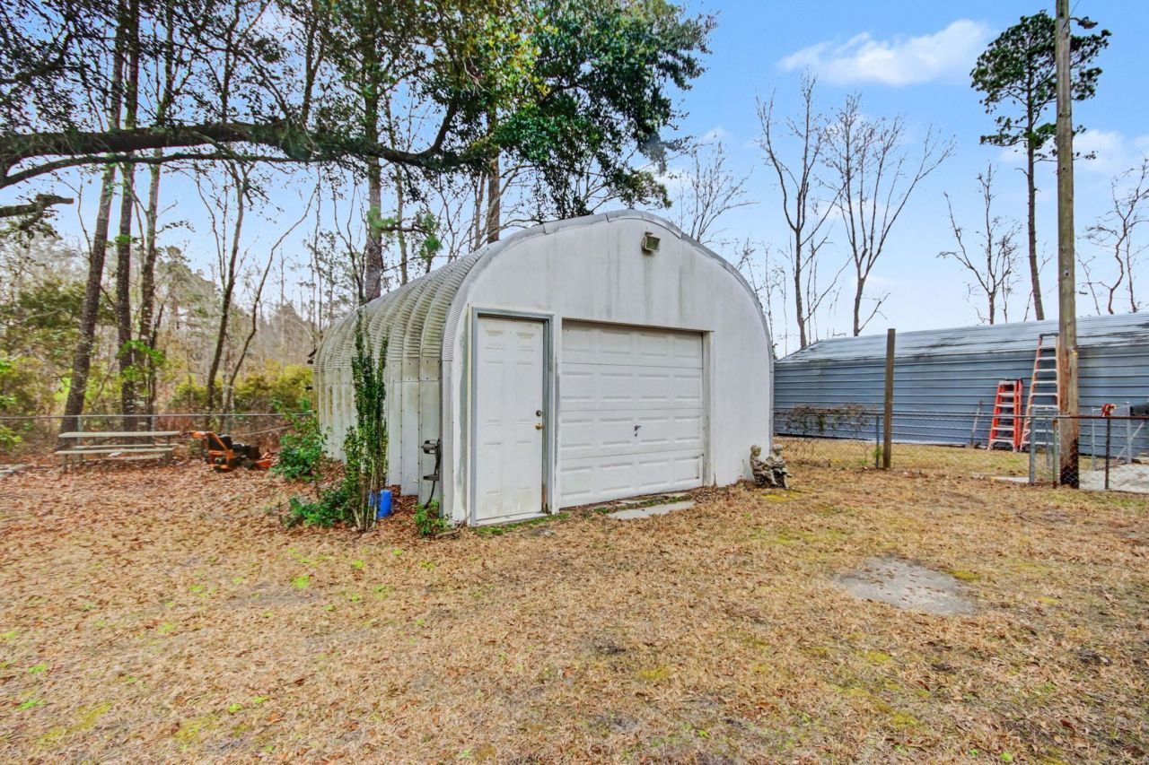 2713 Rion St. Photo 24