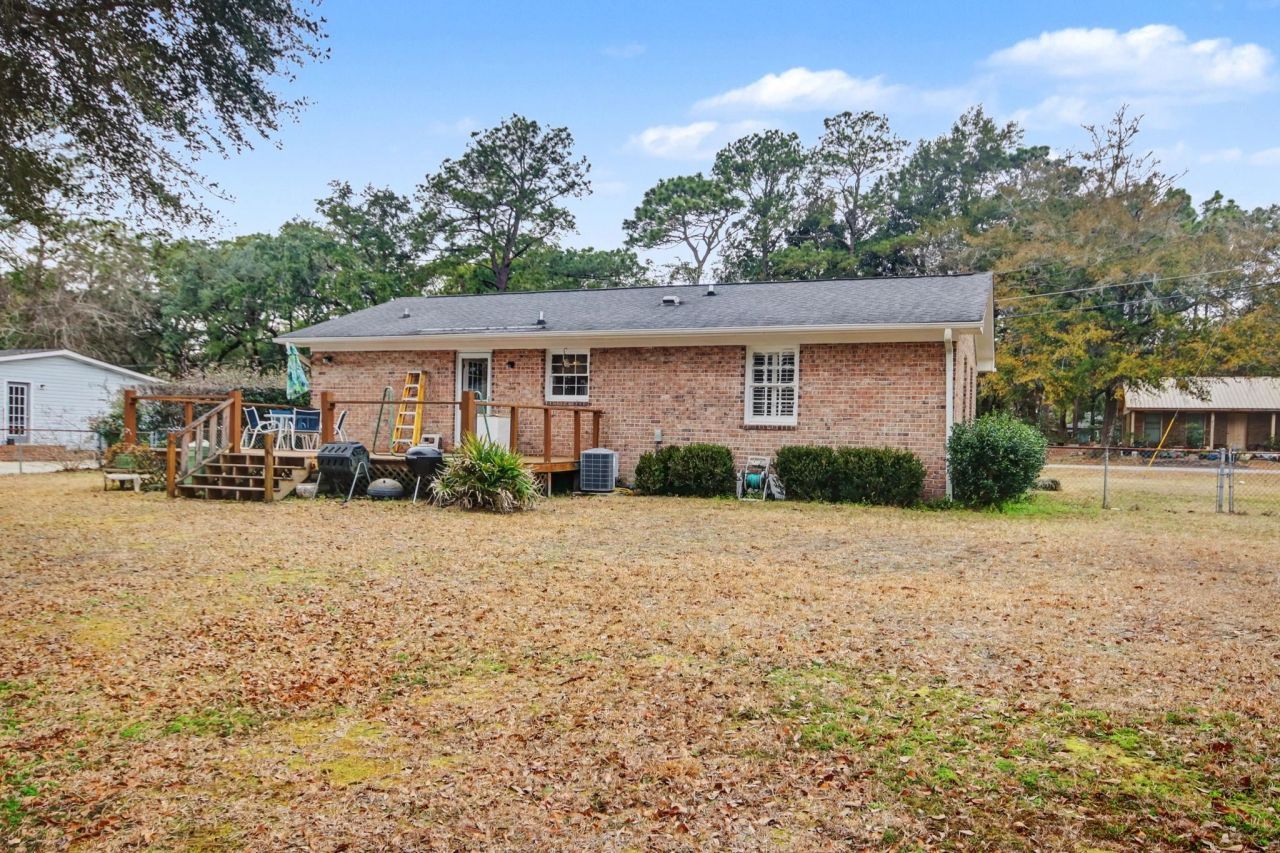 2713 Rion St. Photo 29