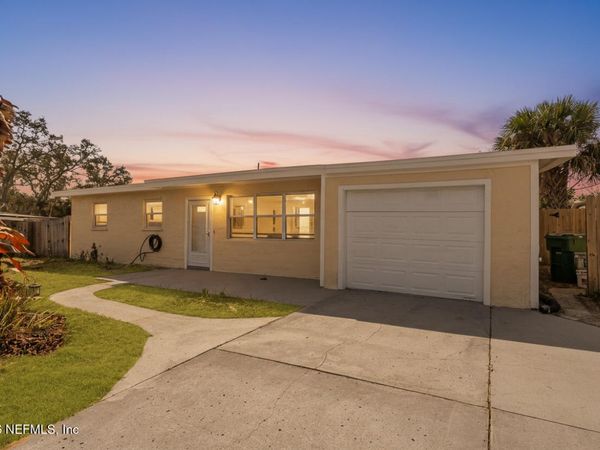 1413 JACKSON Avenue, Daytona Beach, FL 32117