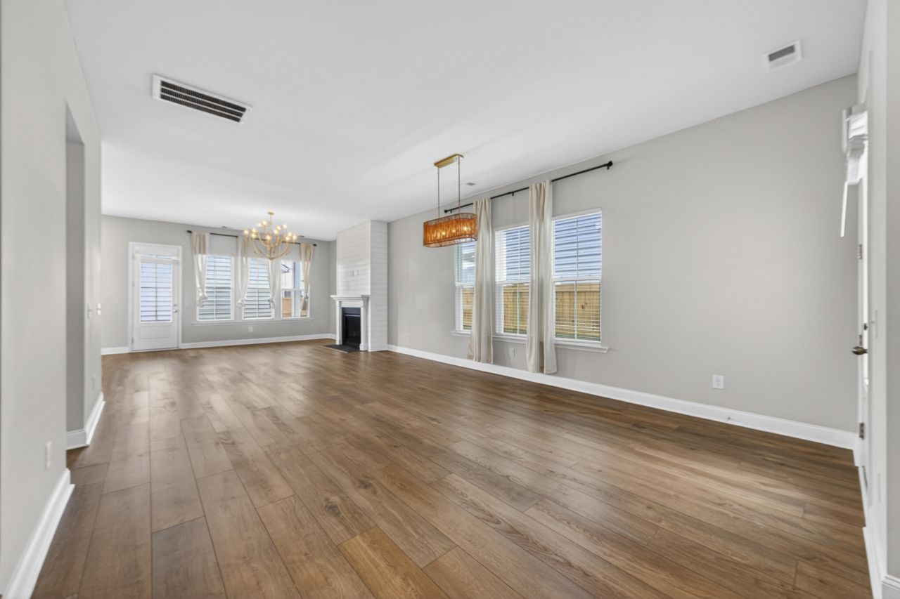 1014 Shore Lap Photo 10