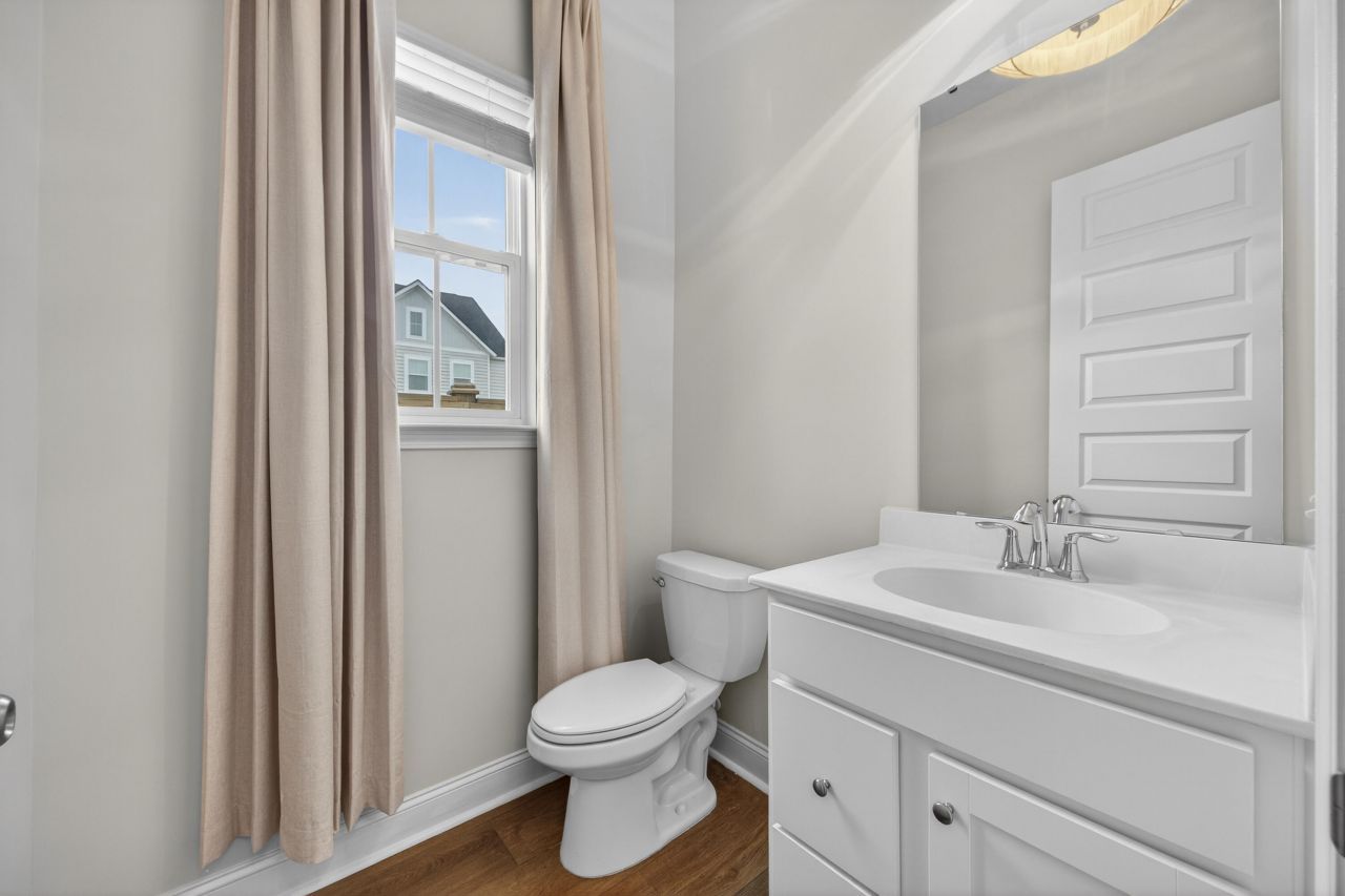 1014 Shore Lap Photo 11