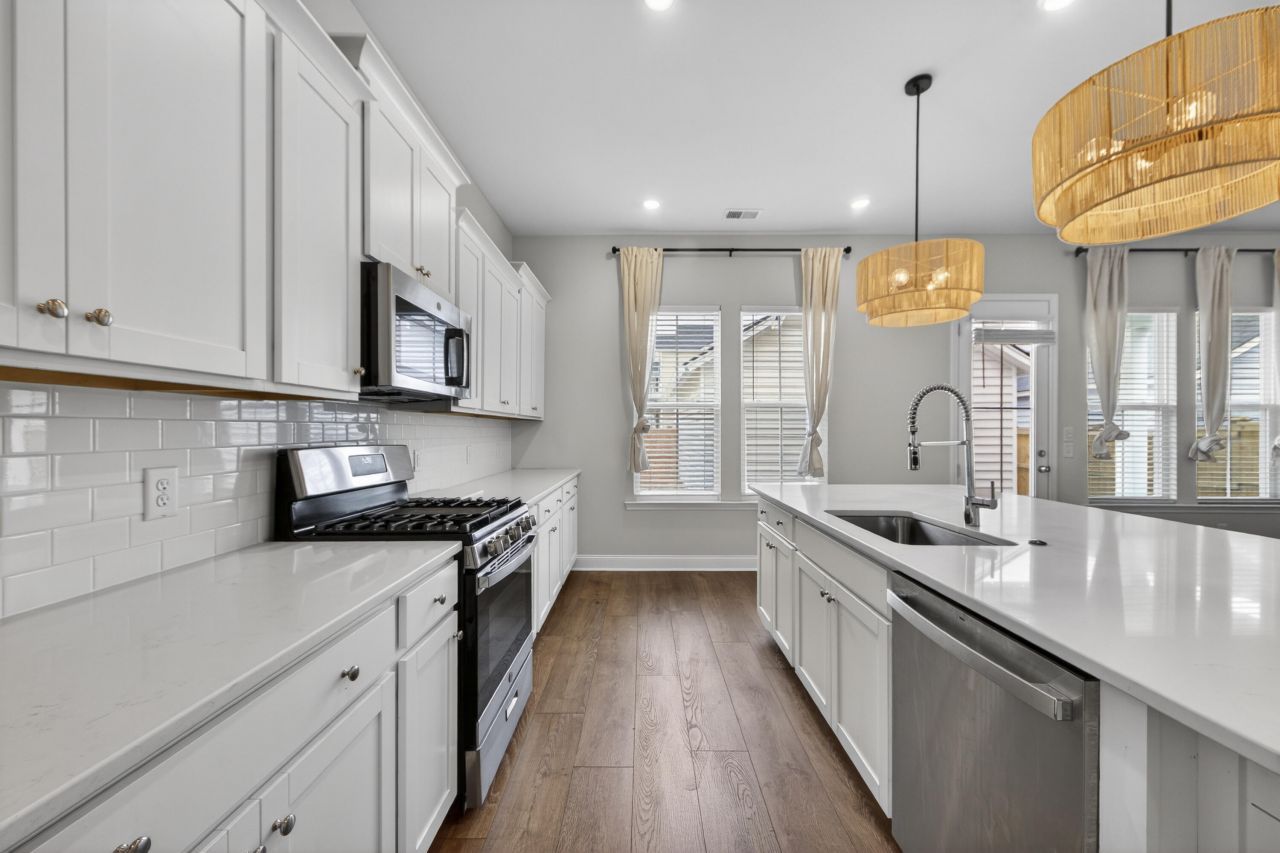 1014 Shore Lap Photo 18