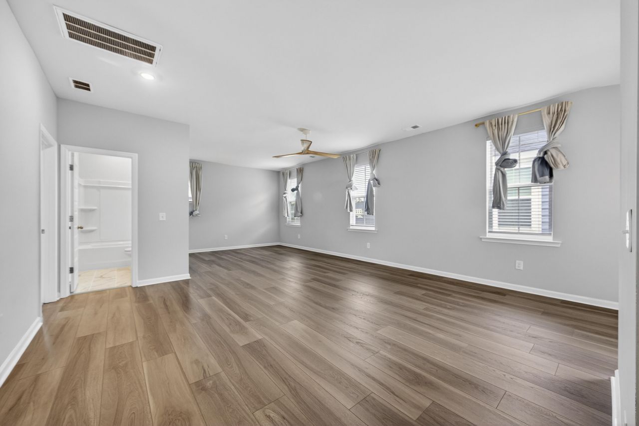 1014 Shore Lap Photo 29