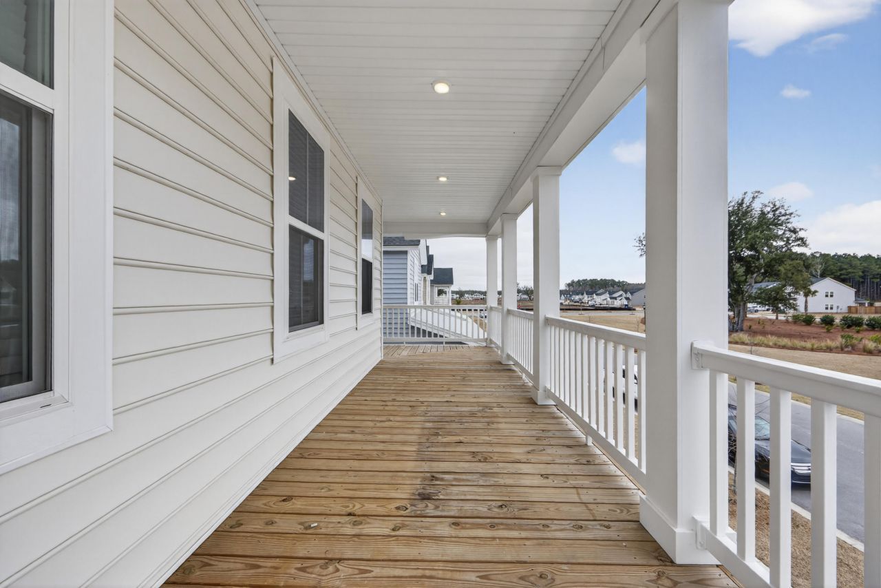 1014 Shore Lap Photo 4