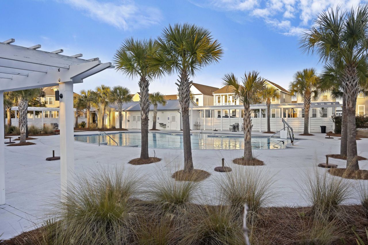 1014 Shore Lap Photo 52