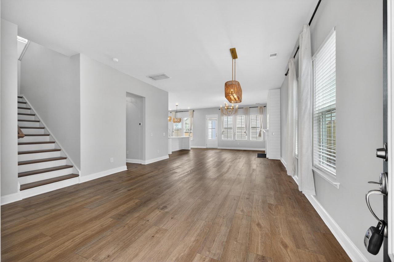 1014 Shore Lap Photo 7