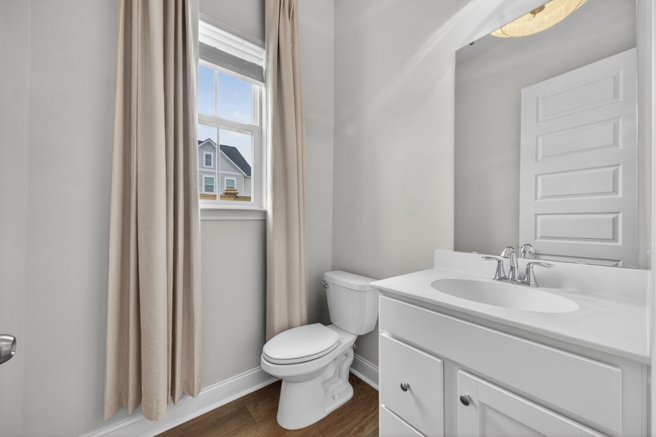 1014 Shore Lap Photo 9