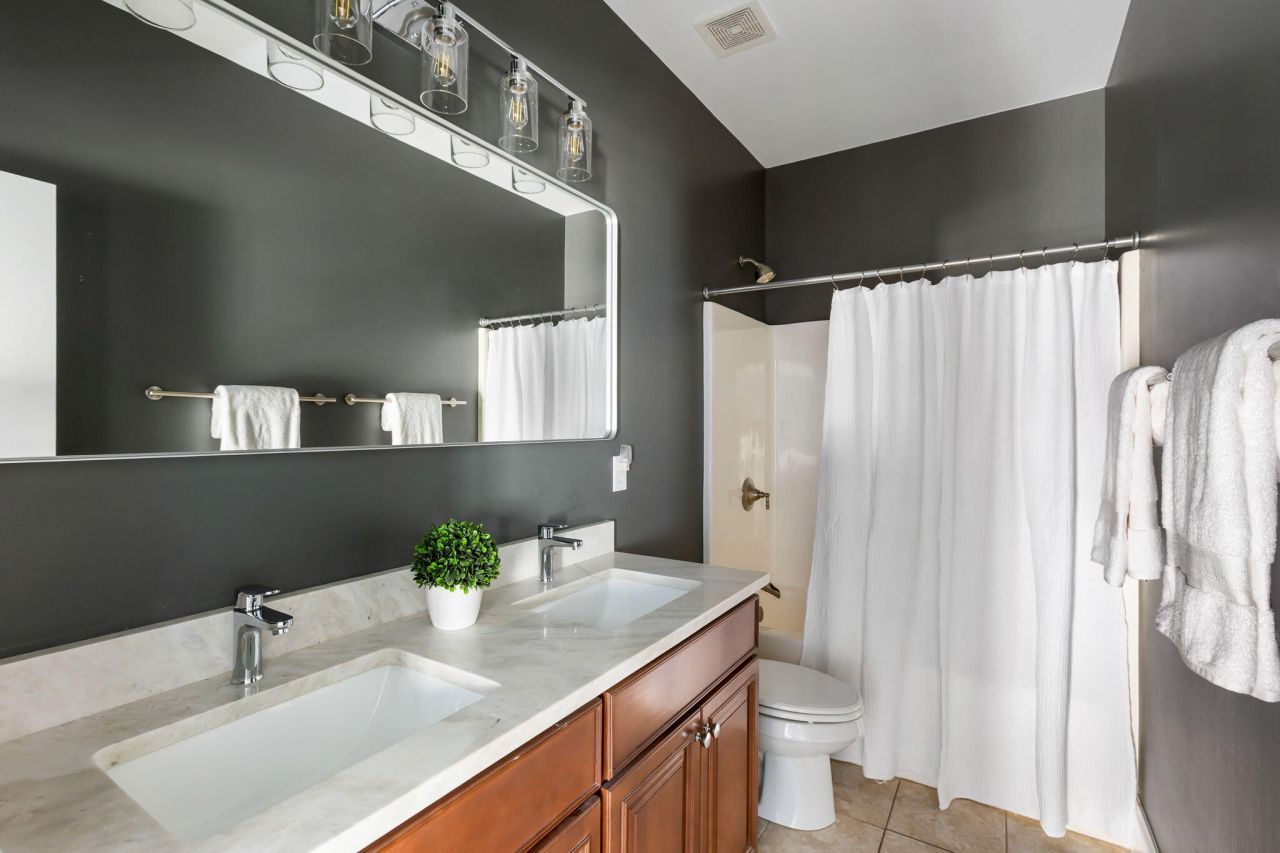 4320 Savoy Street Photo 21