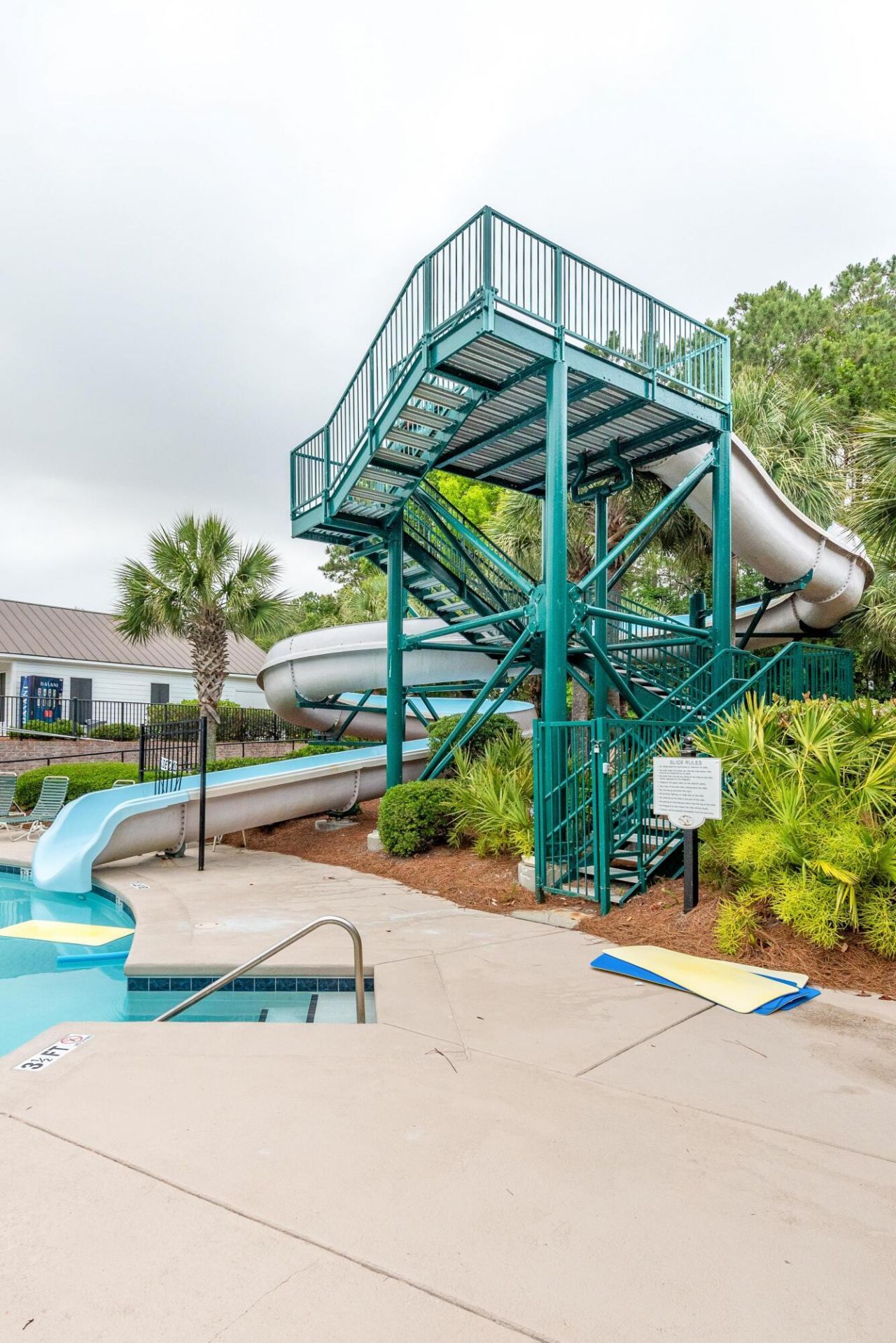 4320 Savoy Street Photo 37