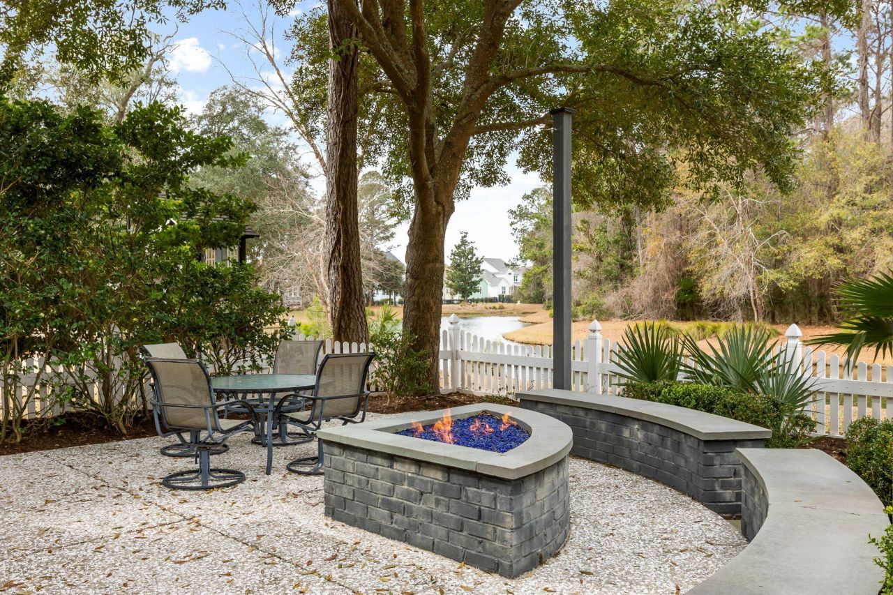 4320 Savoy Street Photo 8