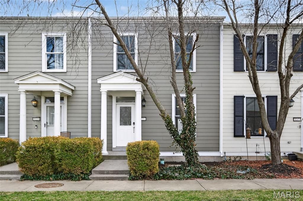 3221 S Civic Green Way, Saint Charles, MO 63301 Main Photo