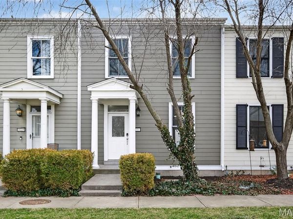 3221 S Civic Green Way, St Charles, MO 63301