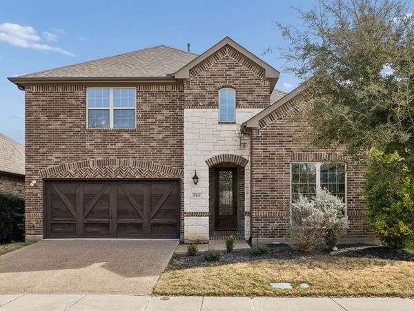 505 Proud Knight Lane, Lewisville, TX 75056