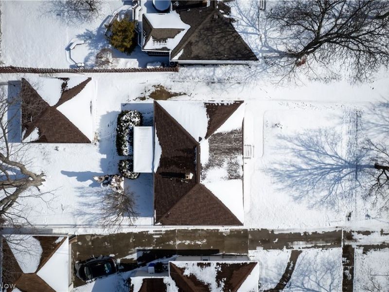 15424 Holland Road, Brook Park, OH 44142 Photo 20