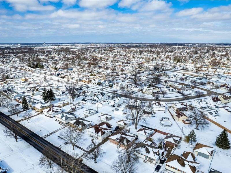 15424 Holland Road, Brook Park, OH 44142 Photo 24