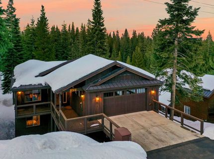 10935 Skislope Way, Truckee, CA 96161 Photo