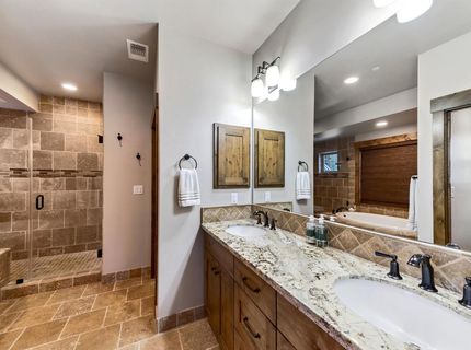 10935 Skislope Way, Truckee, CA 96161 Photo