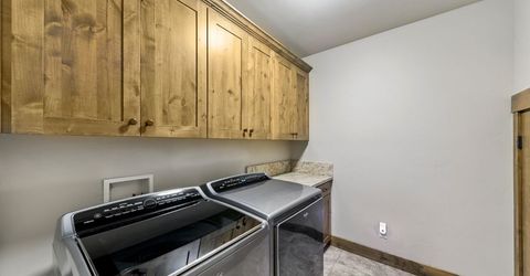 10935 Skislope Way, Truckee, CA 96161 Photo