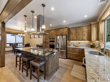 10935 Skislope Way, Truckee, CA 96161 Photo