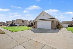 3750 Kingsley Dr. photo 4