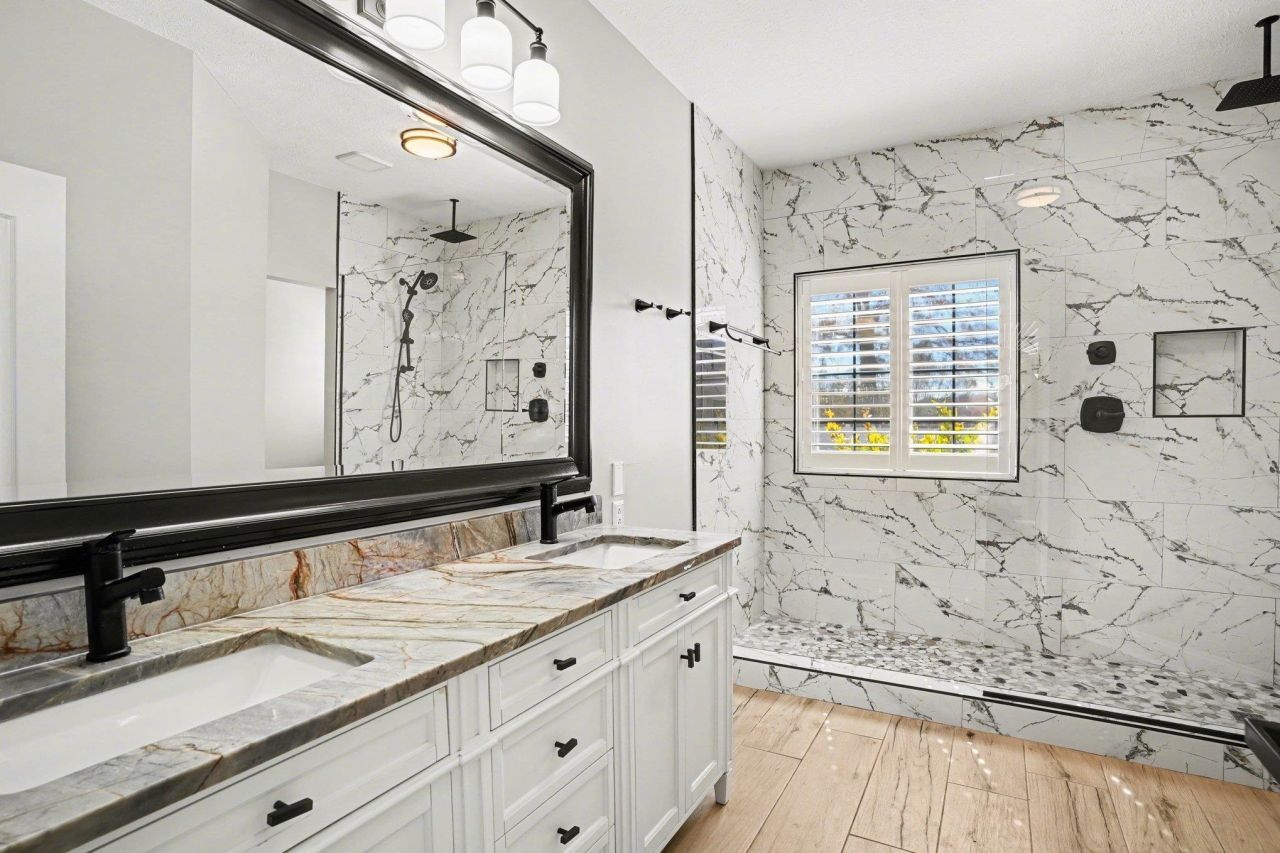 3750 Kingsley Dr. Photo 21